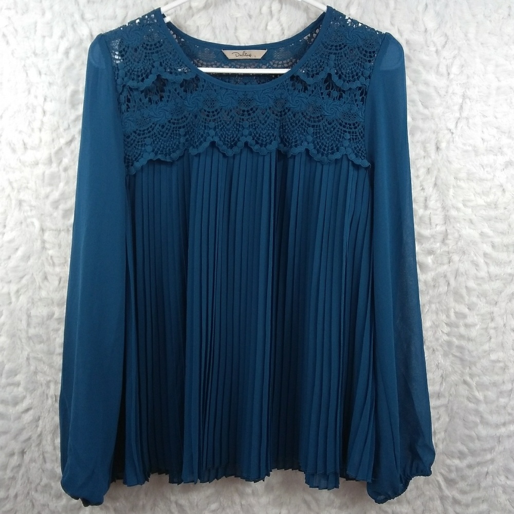 Darling UK Crochet Pleated Blouse Sz L